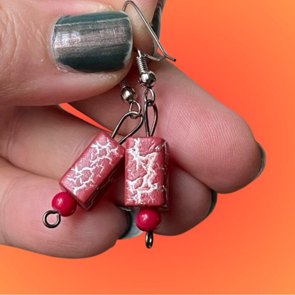 Vintage light red & silver abstract art glass dangle earrings GLOWS